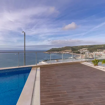 A-mo By Trip2portugal *