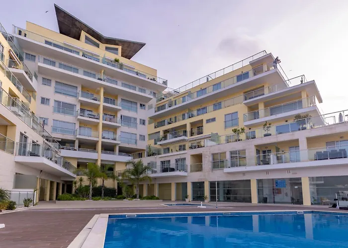 A-mo By Trip2portugal 세심브라