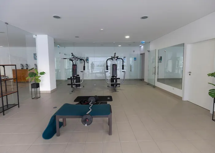 A-mo By Trip2portugal