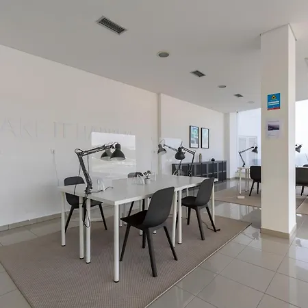 A-mo By Trip2portugal * Sesimbra